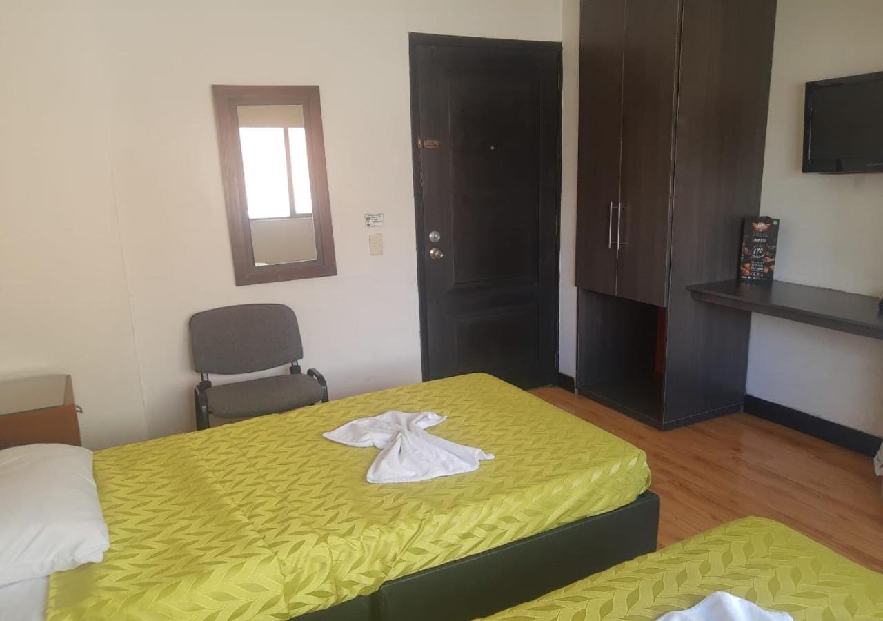 Tower - Embajada Americana Hotel Bogota Ngoại thất bức ảnh
