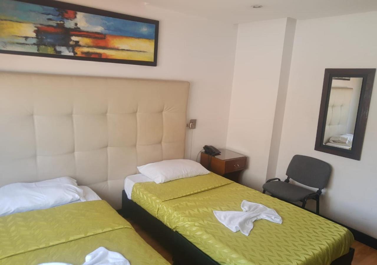 Tower - Embajada Americana Hotel Bogota Ngoại thất bức ảnh