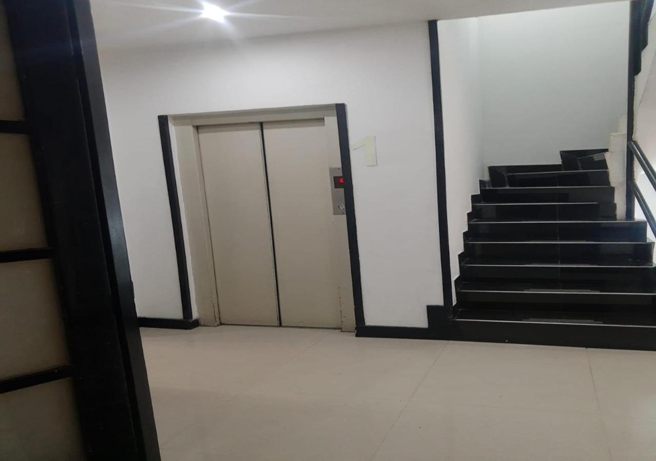 Tower - Embajada Americana Hotel Bogota Ngoại thất bức ảnh
